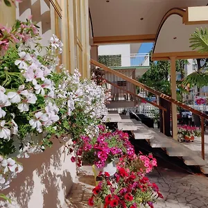 Hotel Mia Restaurant